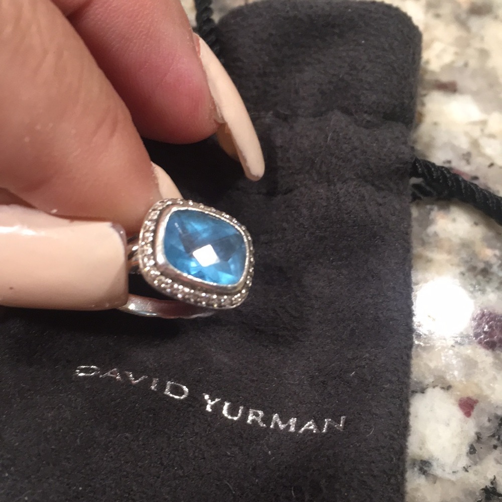 Gorgeous Authentic David Yurman ring - Picture 1 of 4